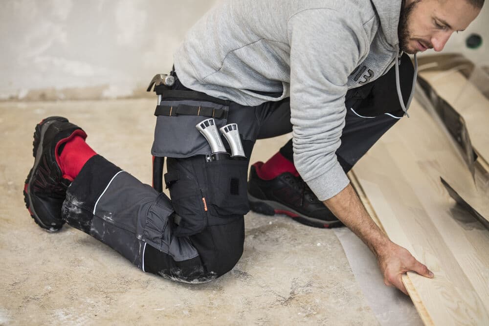 Floorlayer Trouser, På modell 1