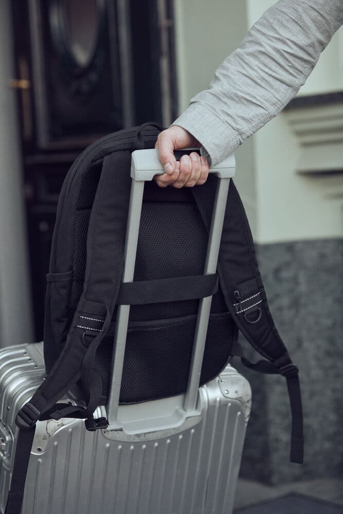 2.0 Backpack, På modell 2