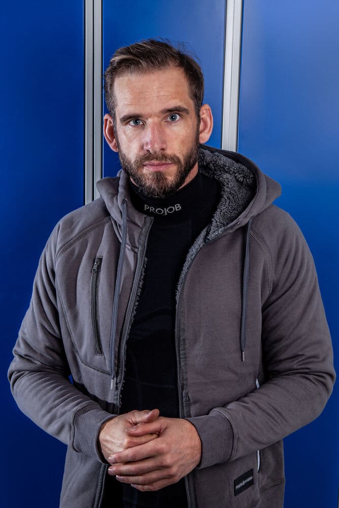 2130 Sweatshirt, På modell 4