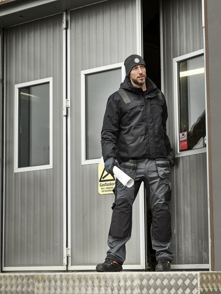 Winter Jacket, På modell 4
