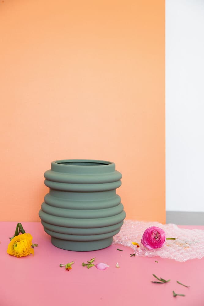 Vase Mila L, På modell 6