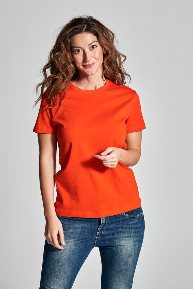 T-shirt Lady, På modell 5