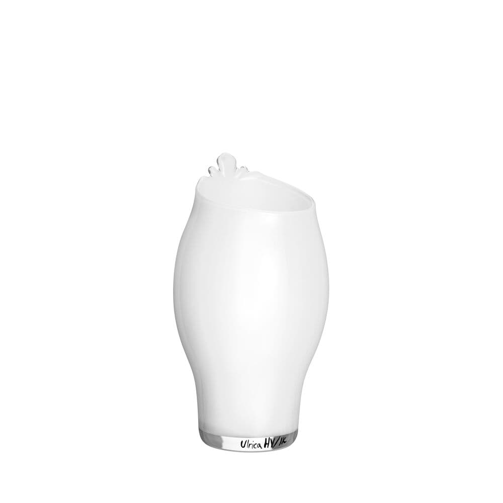 Open Minds Hvit Vase H 250 mm, På modell 2