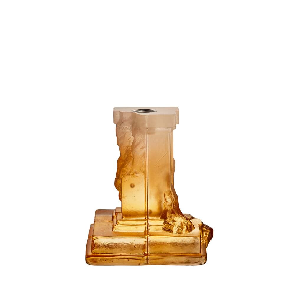 Rocky Baroque candlestick amber haze 150mm, På modell 2