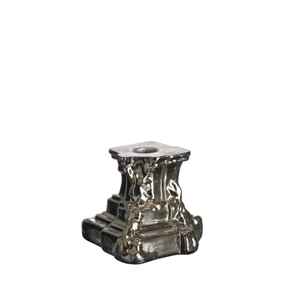 Rocky Baroque candlestick glossy glaze 95mm, På modell 2