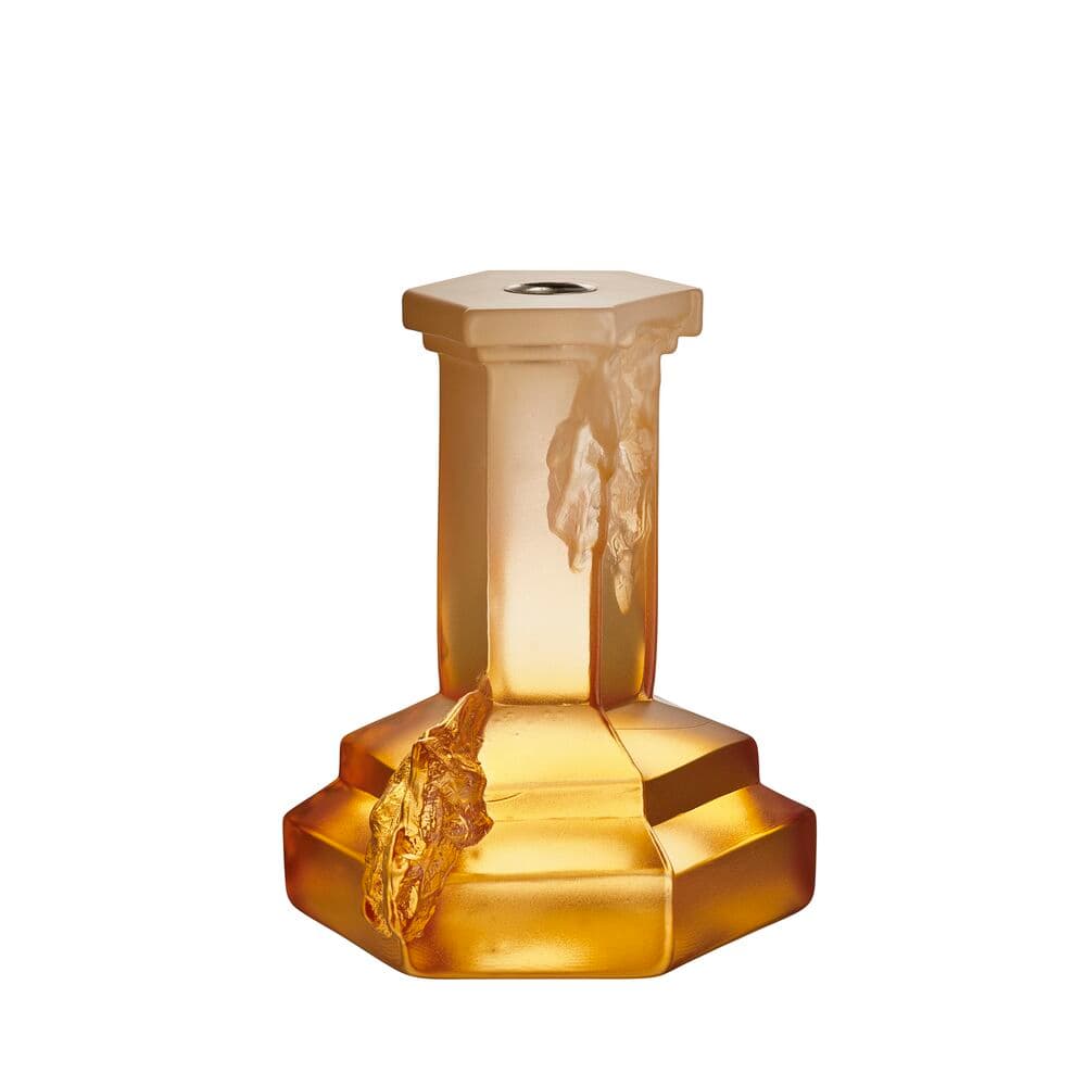 Rocky Baroque candlestick amber haze 175mm, På modell 2