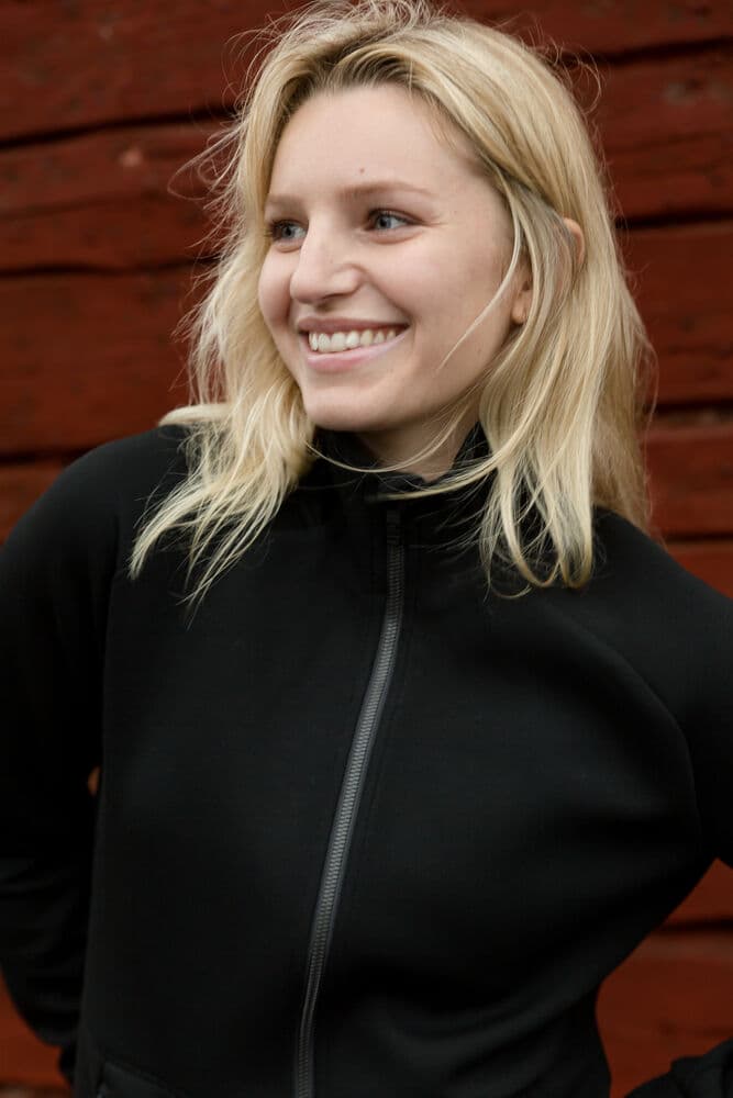 Anzac Lady FZ Collar, På modell 3