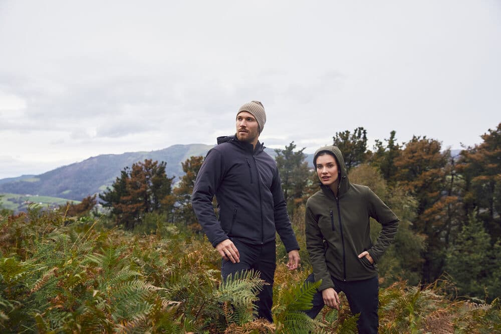 Padded Hoody Softshell Women, På modell 6