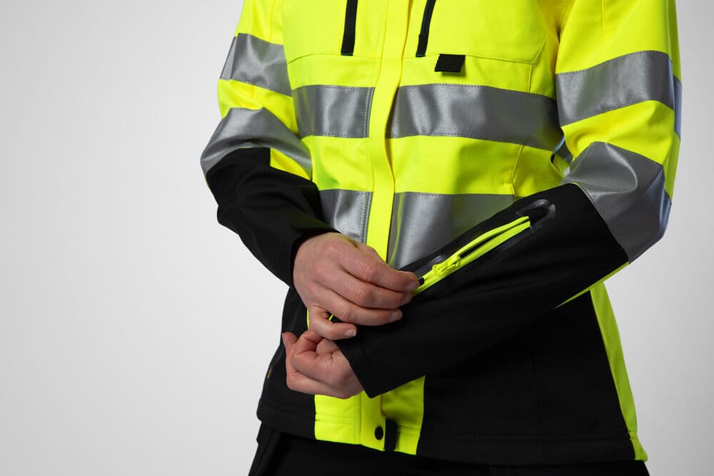 6424 Vinterjakke Dame EN ISO 20471 Kl 3/2, På modell 6