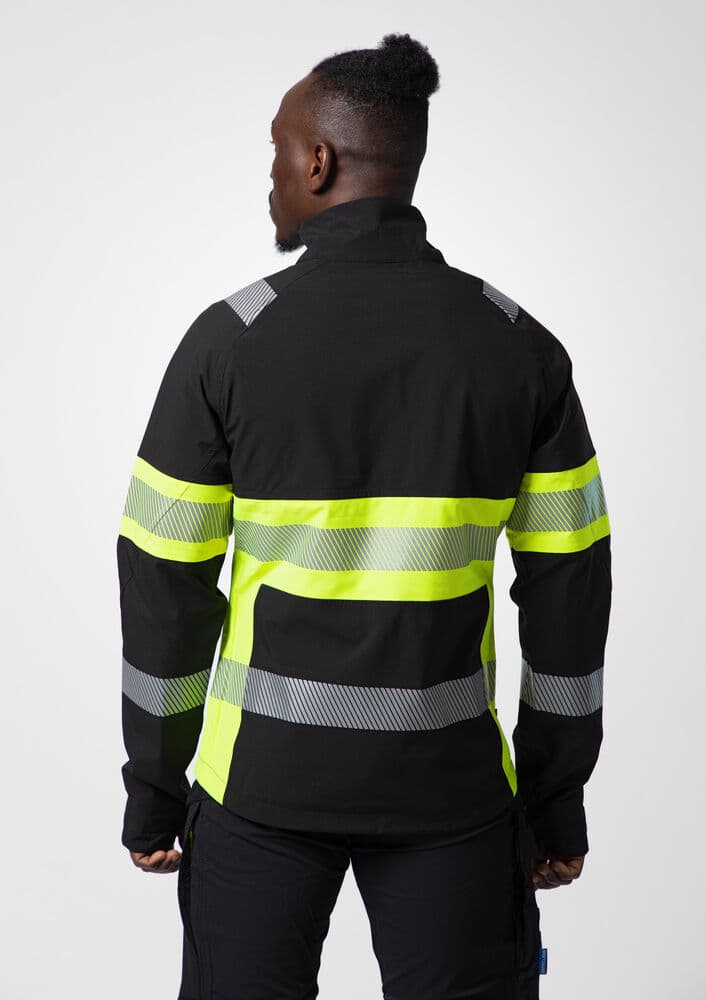 6442 Funksjonsjakke EN ISO 20471 Kl 1, På modell 2