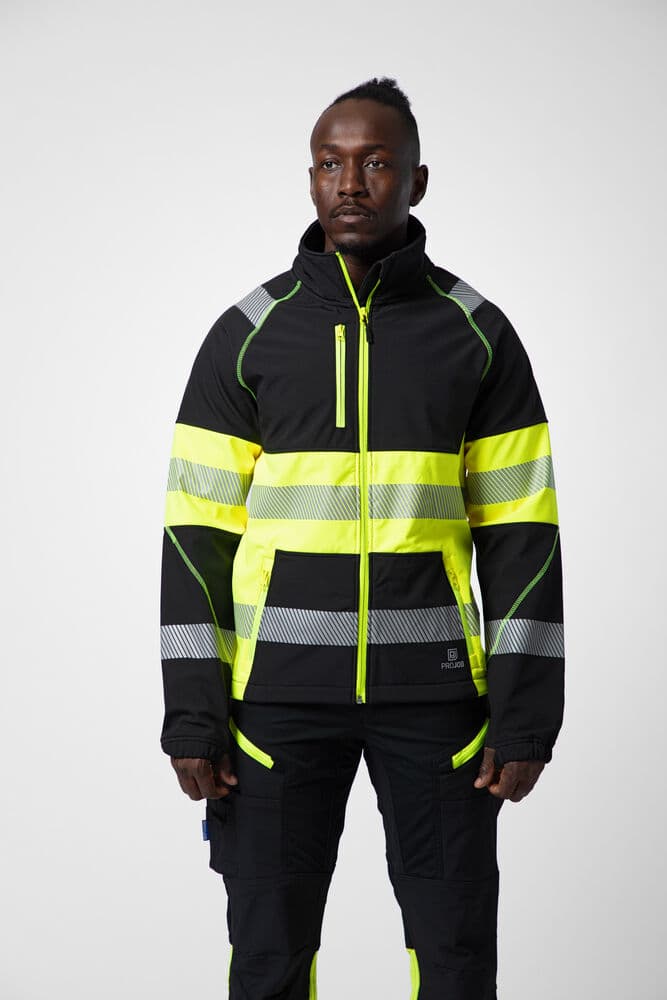 6443 Softshelljakke EN ISO 20471 Kl 1, På modell 1