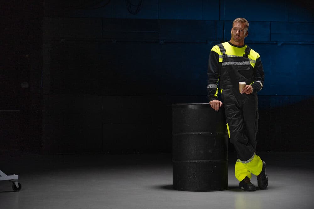 7600 Selebukse, På modell 1