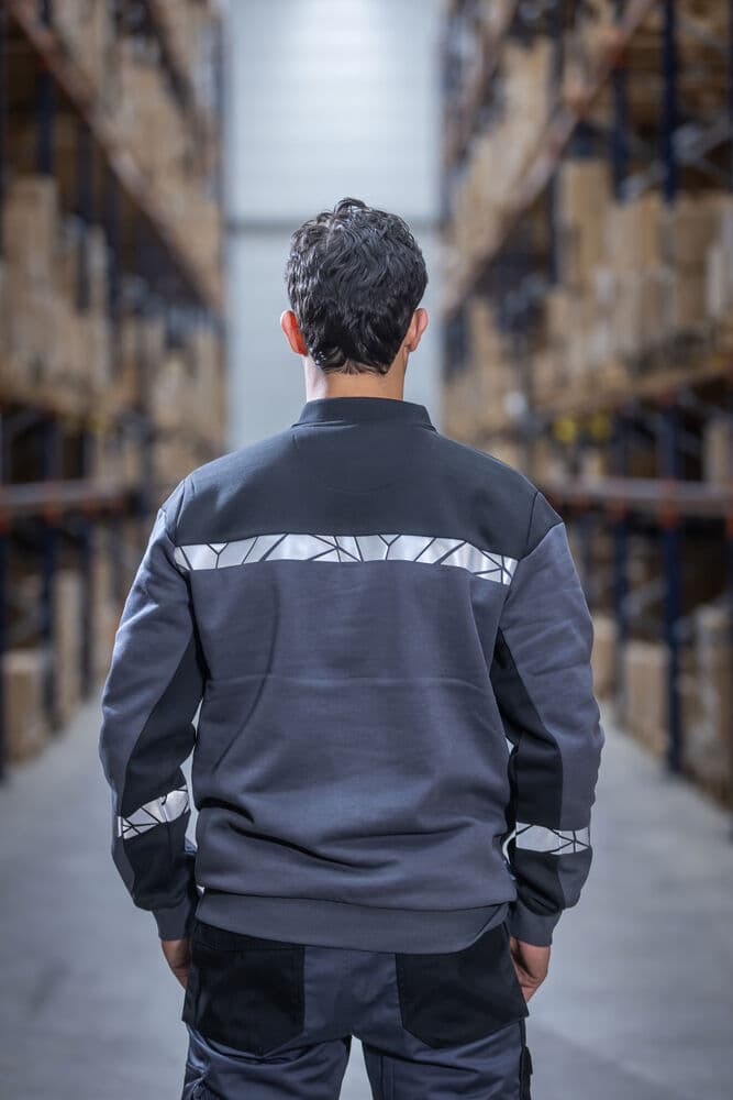 7102 Sweatshirt 1/2 Zip, På modell 6