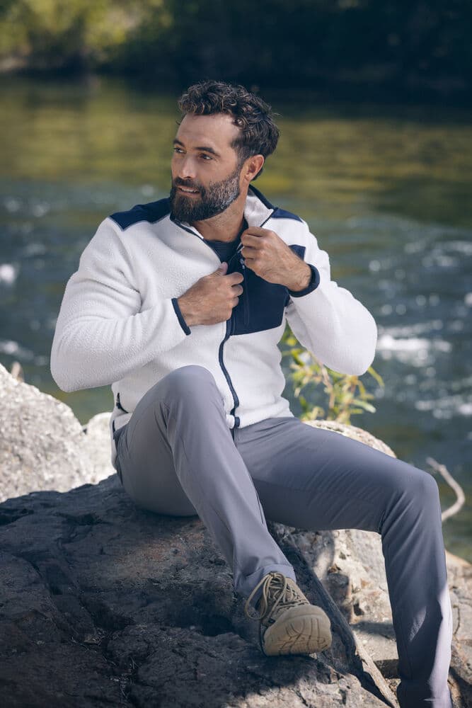 Cascade Sherpa Fleece Men, På modell 5