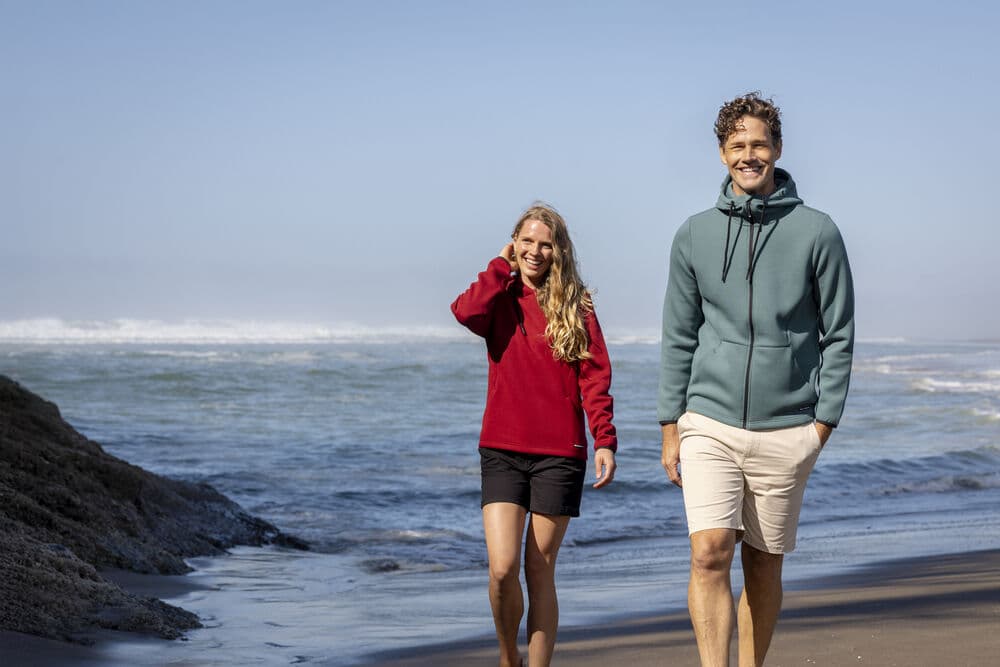 Pemberton Hood Women, På modell 6
